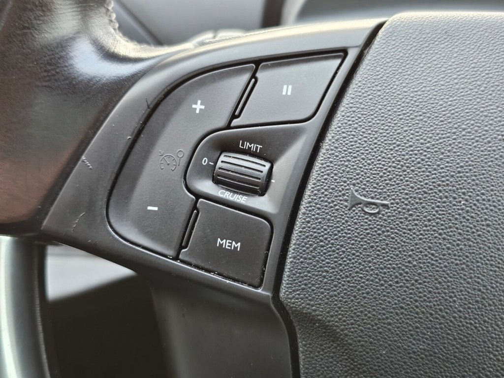 Used Citroen C4 Picasso 2017 for sale - 77226847: Photo 36