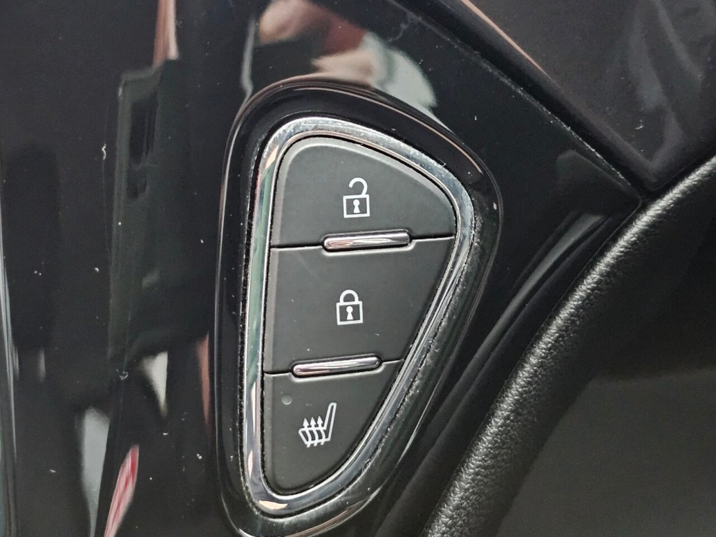 Used Vauxhall Corsa 2018 for sale - 76224021: Photo 31