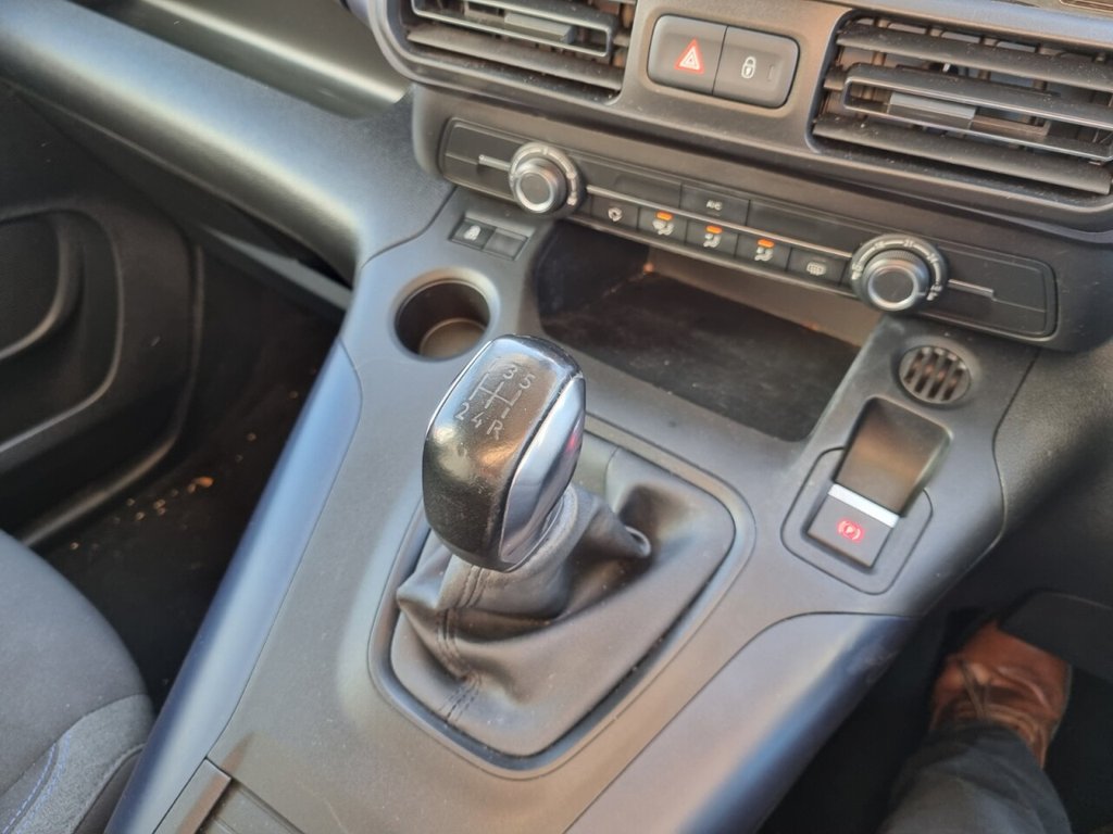 Used Peugeot Rifter 2019 for sale - 76570480: Photo 18