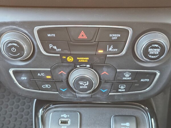 Used Jeep Compass 2020 for sale - 76266742: Photo 41