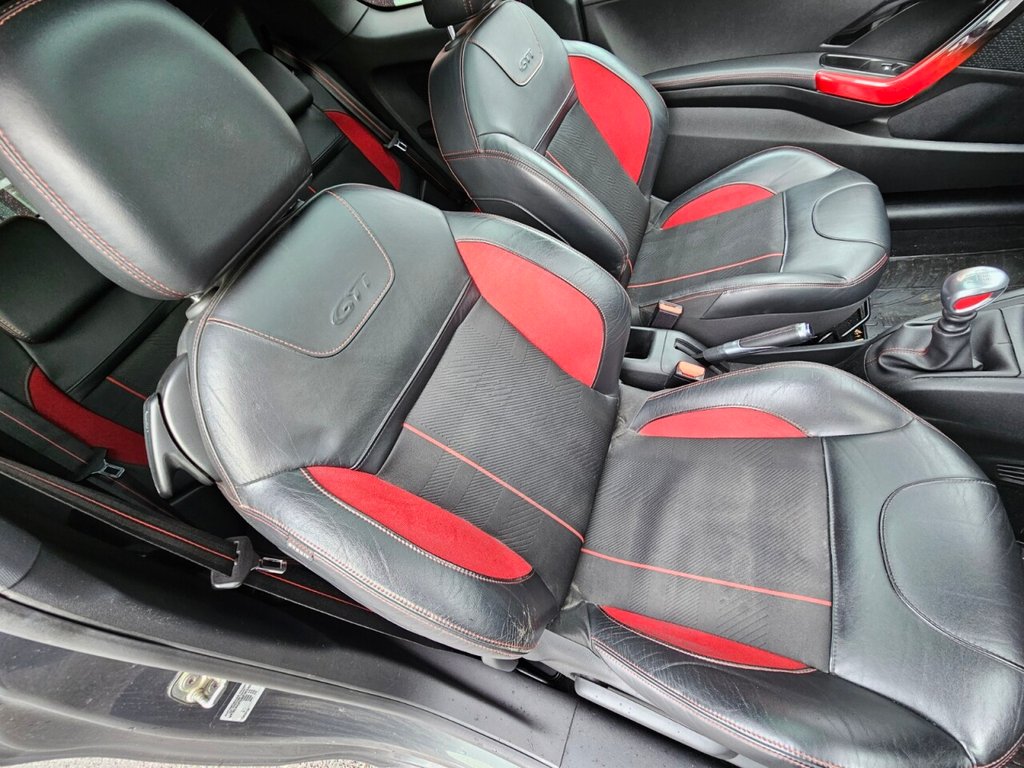 Used Peugeot 208 2014 for sale - 76322968: Photo 15