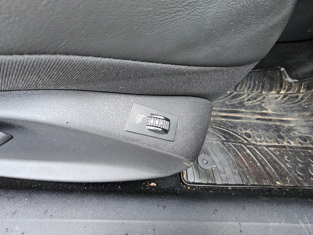 Used Peugeot 208 2014 for sale - 76322968: Photo 16