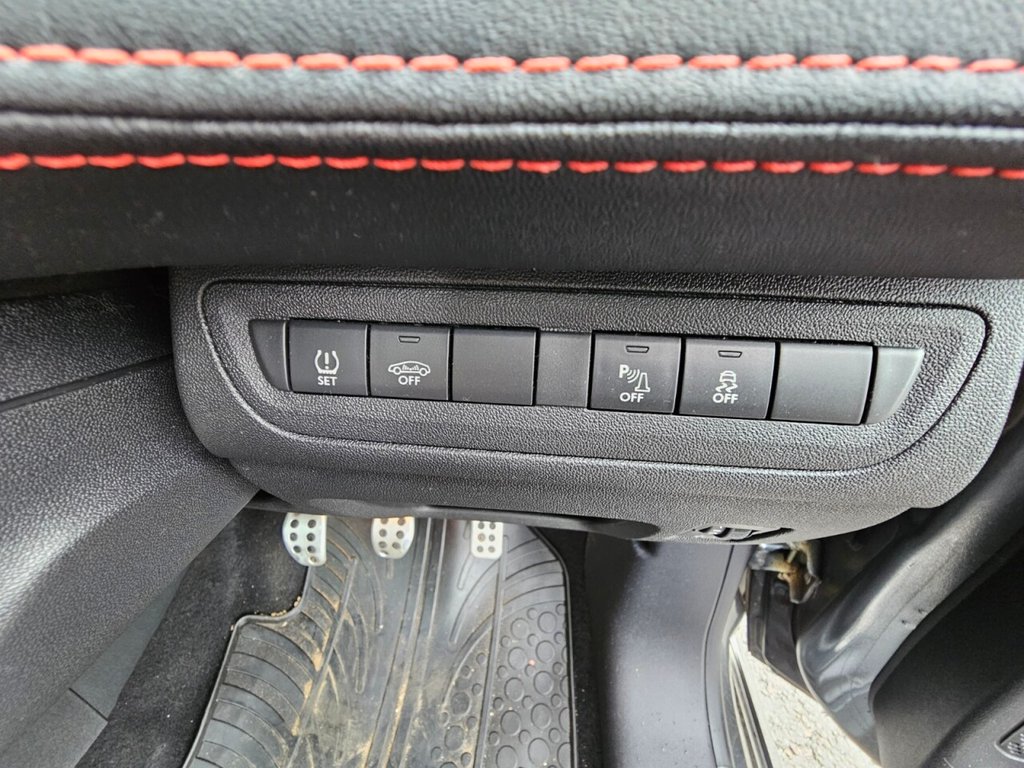 Used Peugeot 208 2014 for sale - 76322968: Photo 19