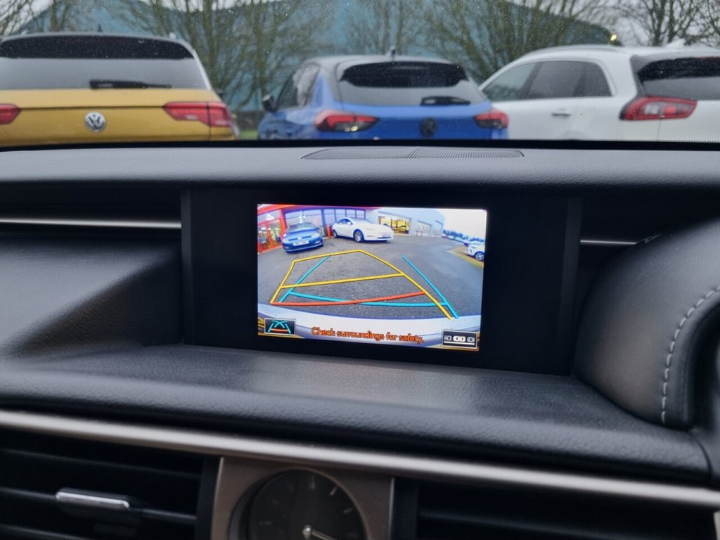 Used Lexus IS 2014 for sale - 77133518: Photo 2