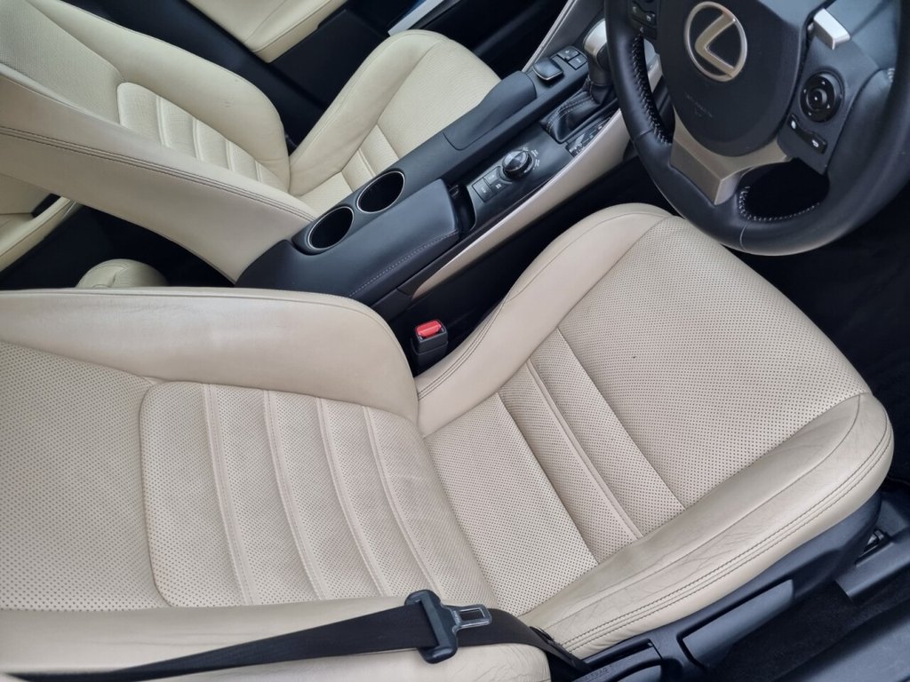 Used Lexus IS 2014 for sale - 77133518: Photo 25