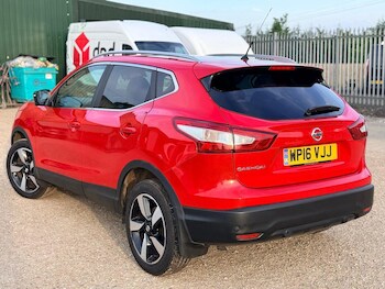 Used Nissan Qashqai 2016 for sale - 78536493: Photo