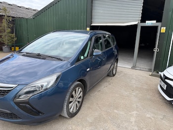 Used Vauxhall Zafira 2016 for sale - 78529992: Photo