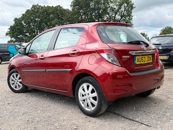 Used Toyota Yaris 2013 for sale - 78867997: Photo