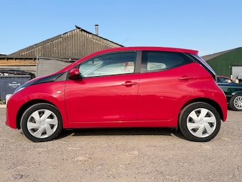 Used Toyota AYGO 2018 for sale - 79000525: Photo