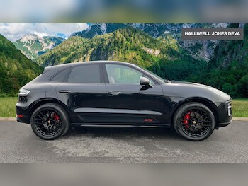 Used Porsche Macan 2021 for sale - 77696434: Photo