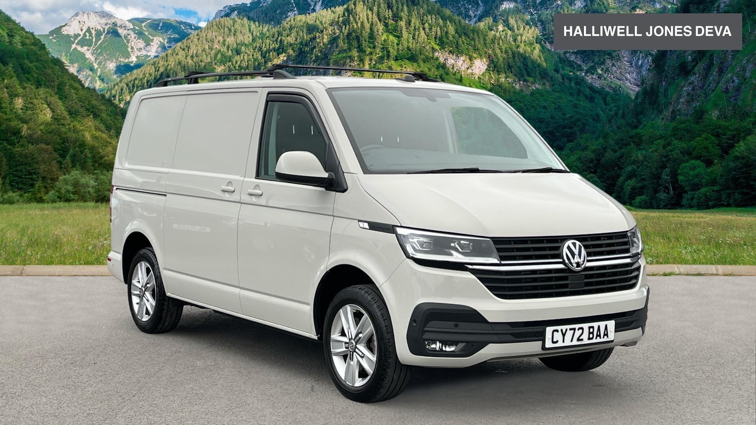 Used Volkswagen Transporter 2022 for sale - 76781510: Photo 1