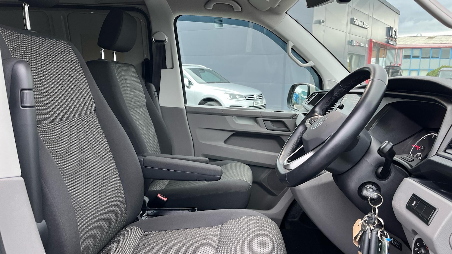 Used Volkswagen Transporter 2022 for sale - 76781510: Photo 11