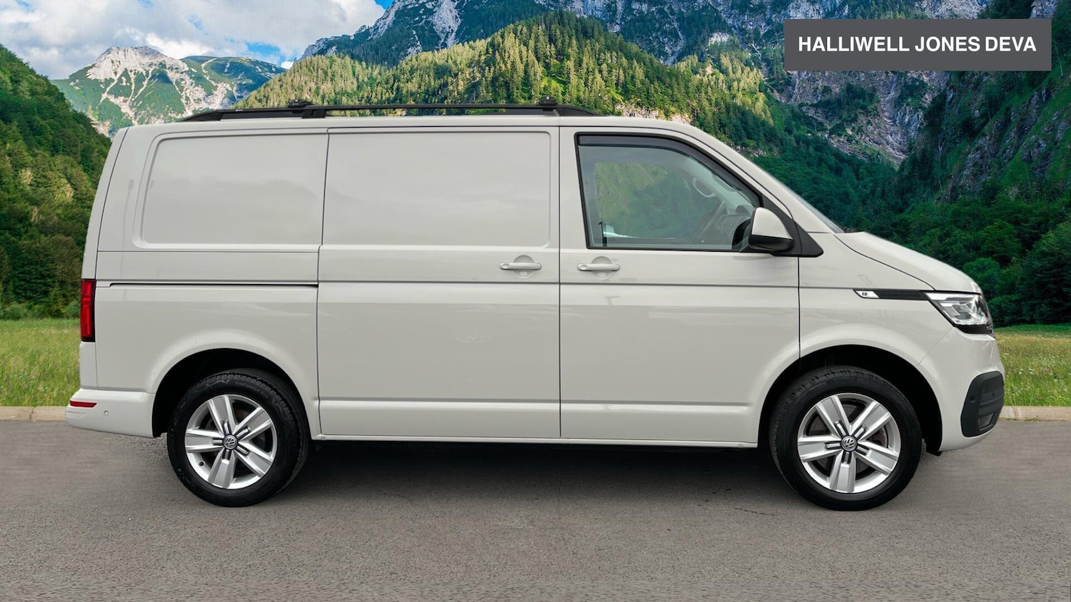 Used Volkswagen Transporter 2022 for sale - 76781510: Photo 3