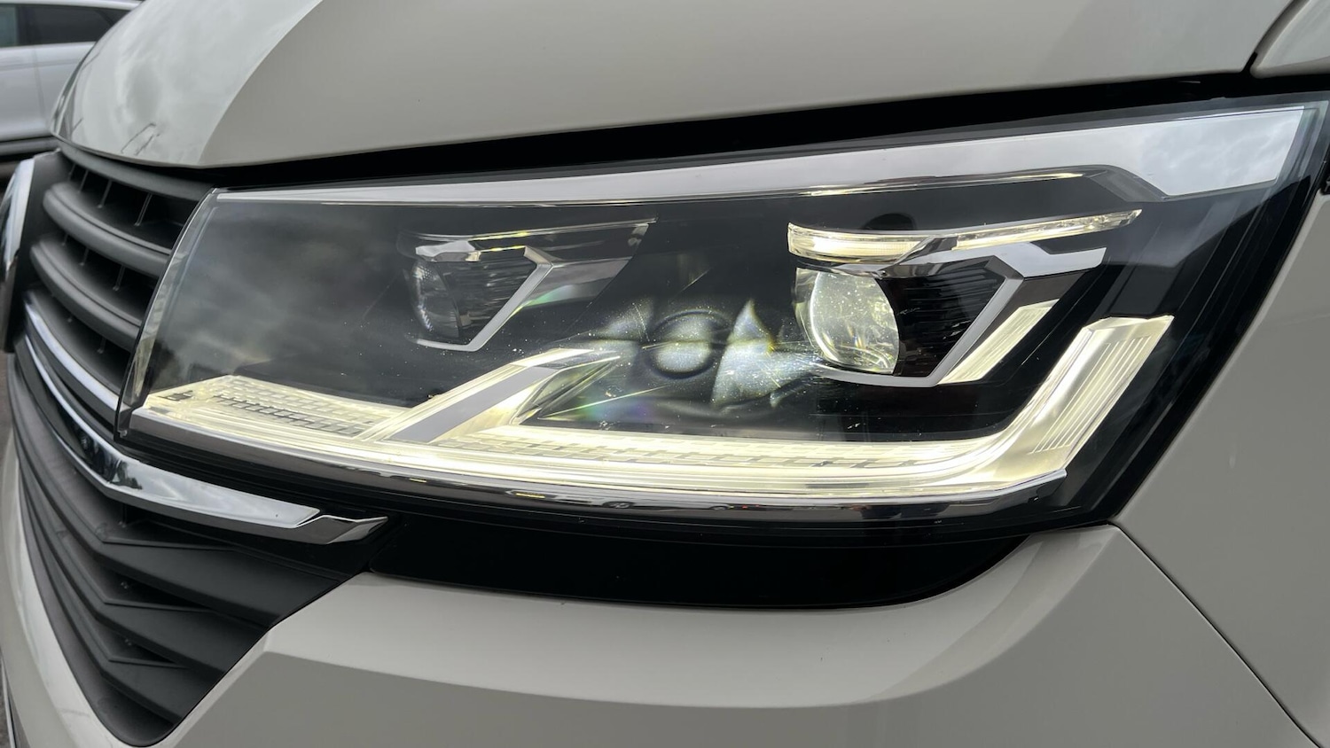 Used Volkswagen Transporter 2022 for sale - 76781510: Photo 41