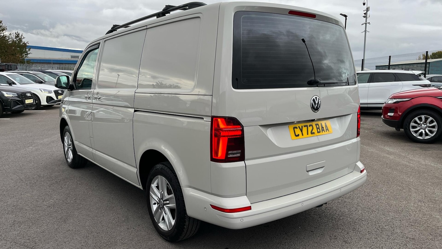 Used Volkswagen Transporter 2022 for sale - 76781510: Photo 42