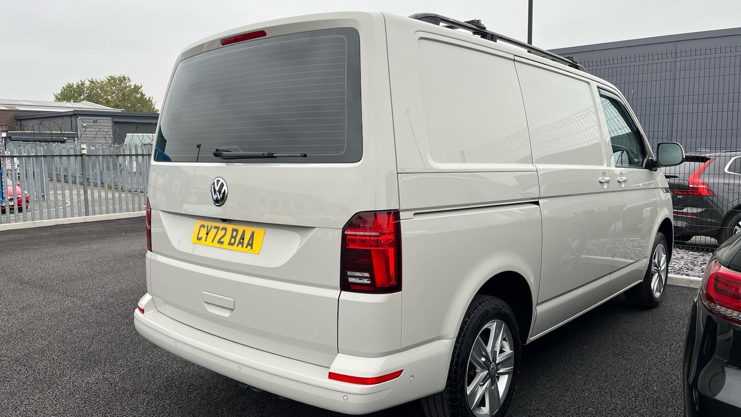 Used Volkswagen Transporter 2022 for sale - 76781510: Photo 46