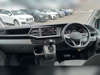 Used Volkswagen Transporter 2022 for sale - 76781510: Photo