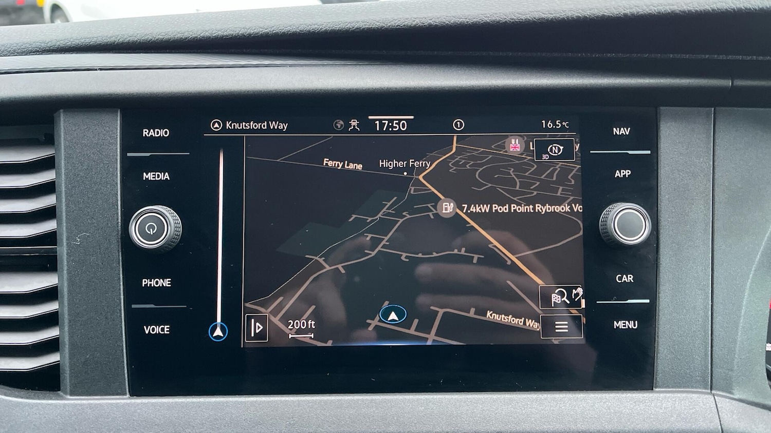 Used Volkswagen Transporter 2022 for sale - 76781510: Photo 8