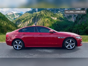 Used Jaguar XE 2019 for sale - 78185606: Photo