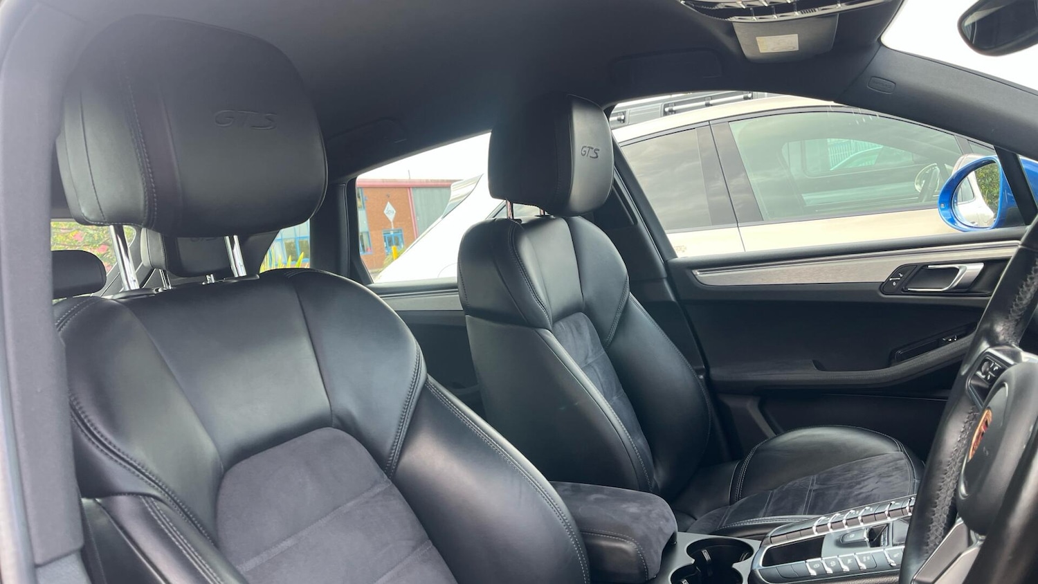 Used Porsche Macan 2018 for sale - 76781146: Photo 11