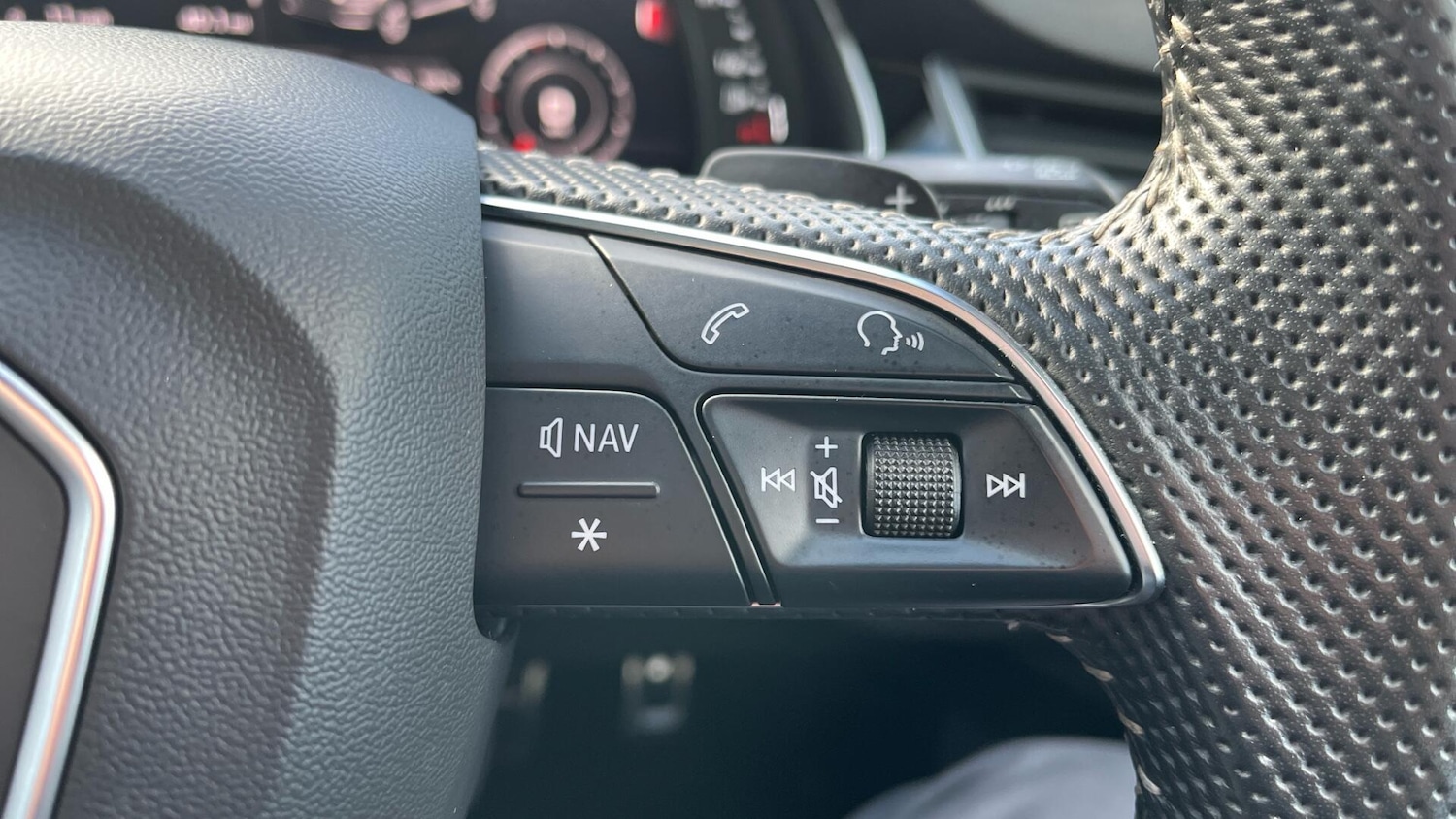 Used Audi Q7 2019 for sale - 77838816: Photo 18