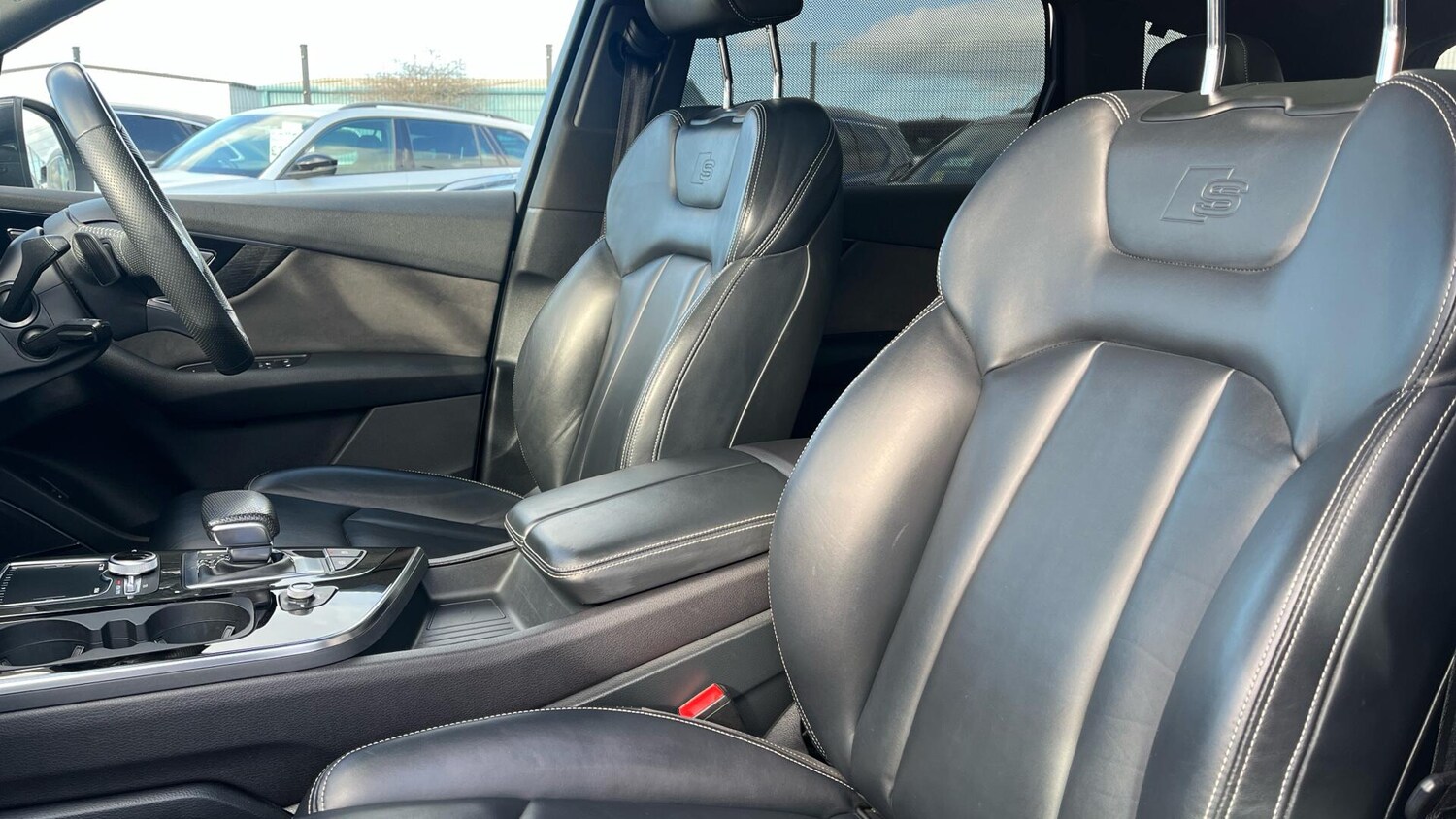 Used Audi Q7 2019 for sale - 77838816: Photo 35