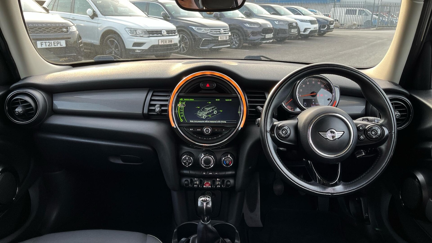 Used MINI Hatch 2018 for sale - 77939894: Photo 4