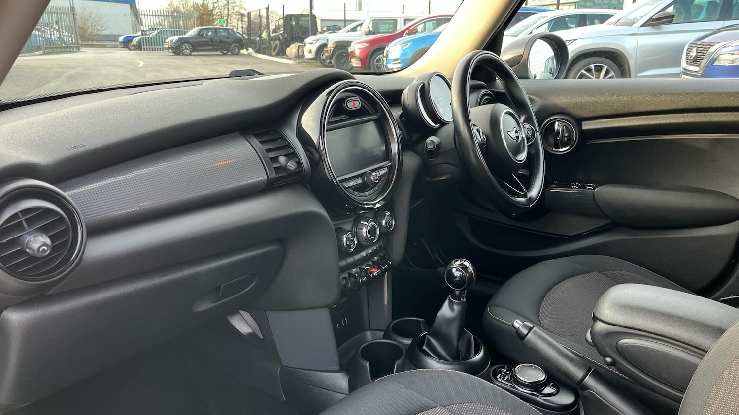 Used MINI Hatch 2018 for sale - 77939894: Photo 7