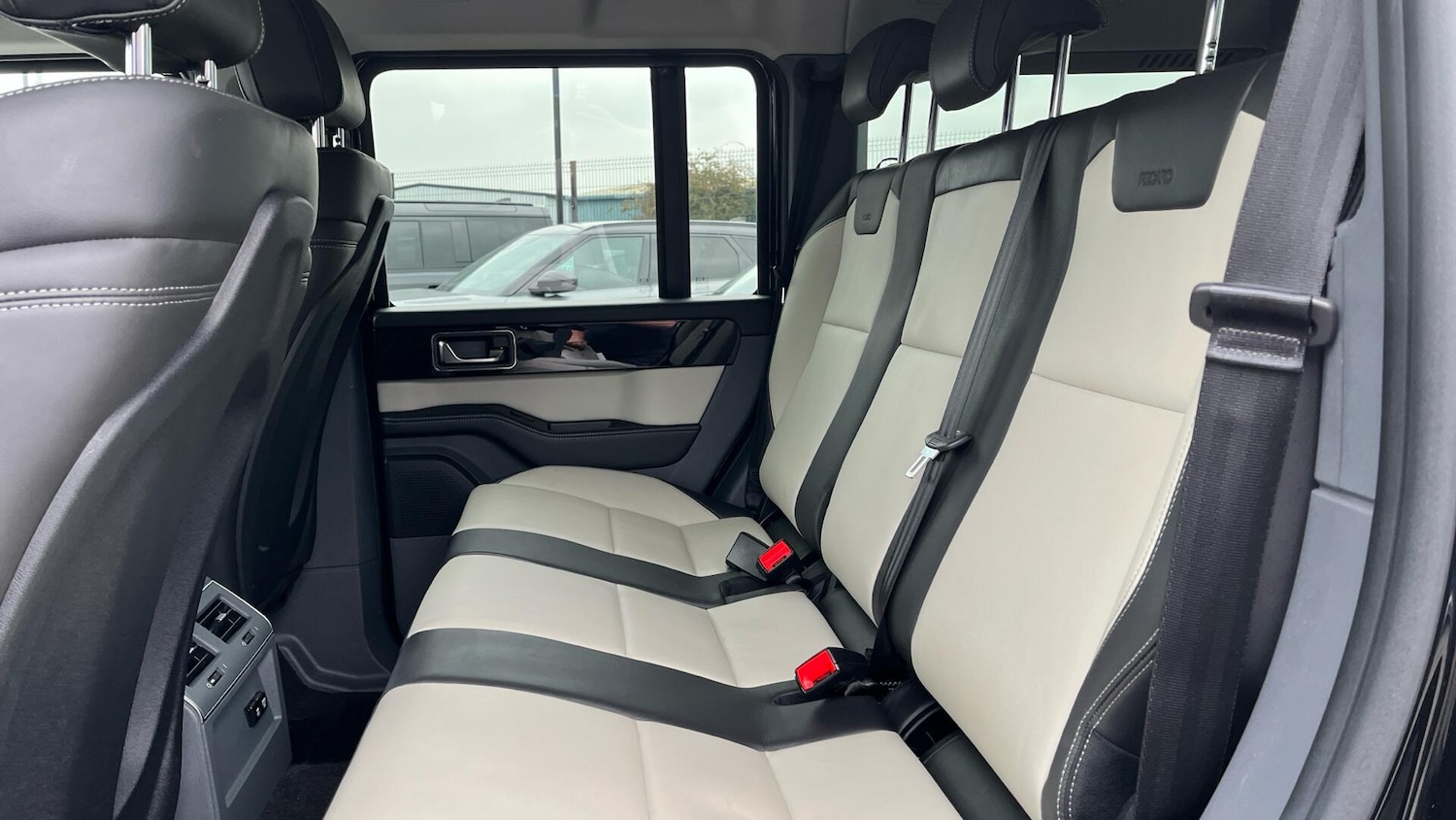 Used INEOS Grenadier 2024 for sale - 76781221: Photo 12