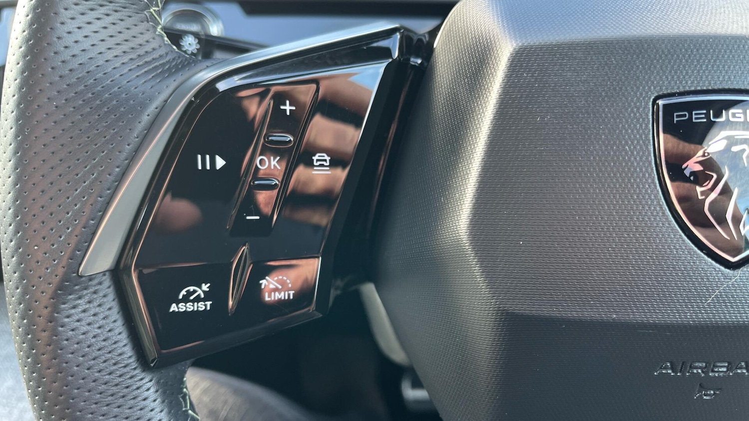 Used Peugeot 3008 2024 for sale - 77658033: Photo 17