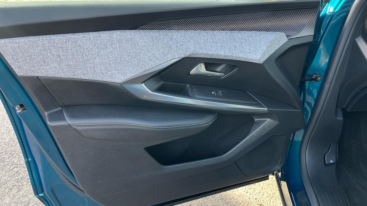 Used Peugeot 3008 2024 for sale - 77658033: Photo 32