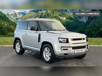 Used Land Rover Defender 2021 for sale - 77853434: Photo