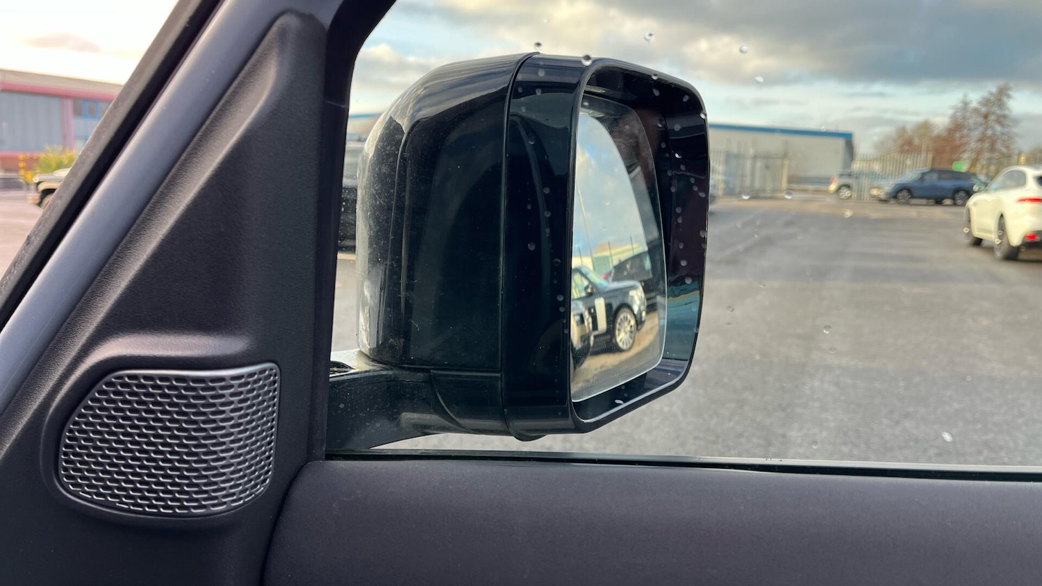 Used Land Rover Defender 2021 for sale - 77853434: Photo 20