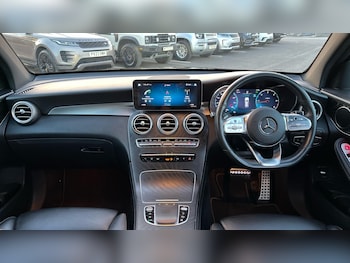 Used Mercedes-Benz GLC 2019 for sale - 77753575: Photo