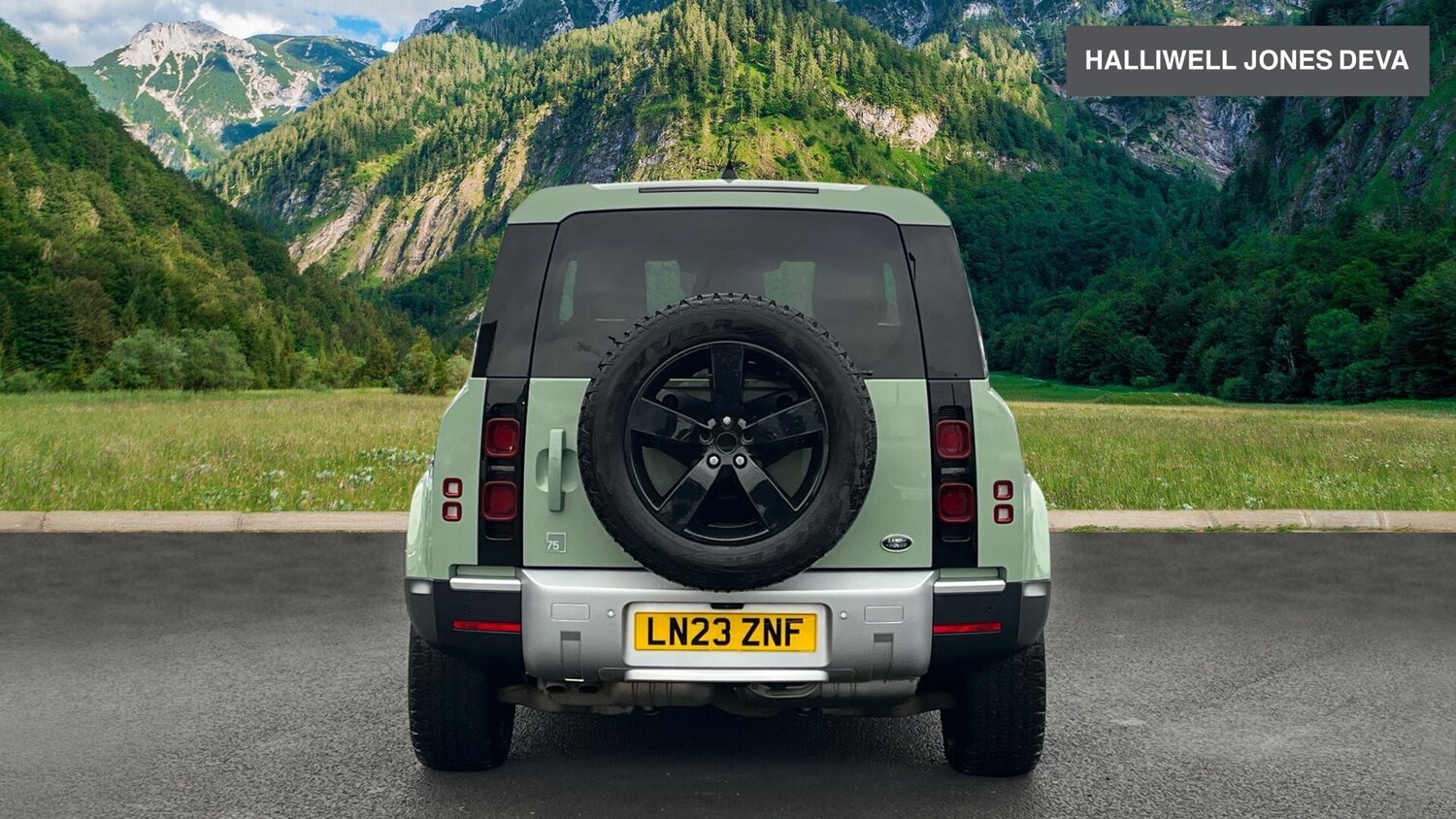 Used Land Rover Defender 90 2023 for sale - 77612996: Photo 15