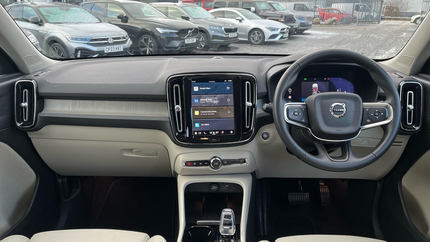 Used Volvo XC40 2022 for sale - 77120803: Photo 4
