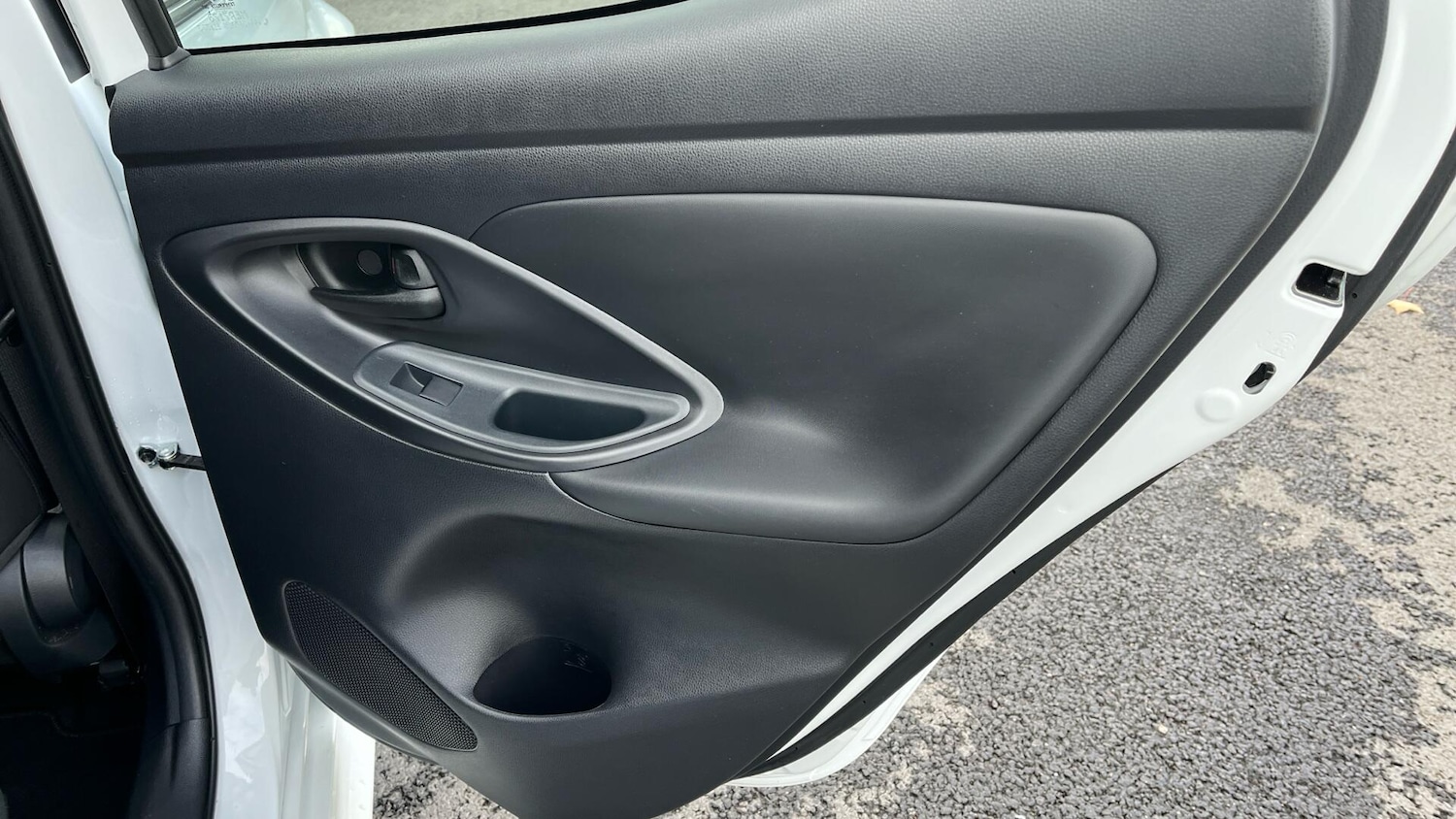 Used Mazda Mazda2 HYBRID 2023 for sale - 76781981: Photo 21