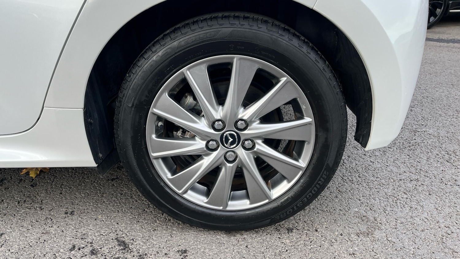 Used Mazda Mazda2 HYBRID 2023 for sale - 76781981: Photo 24