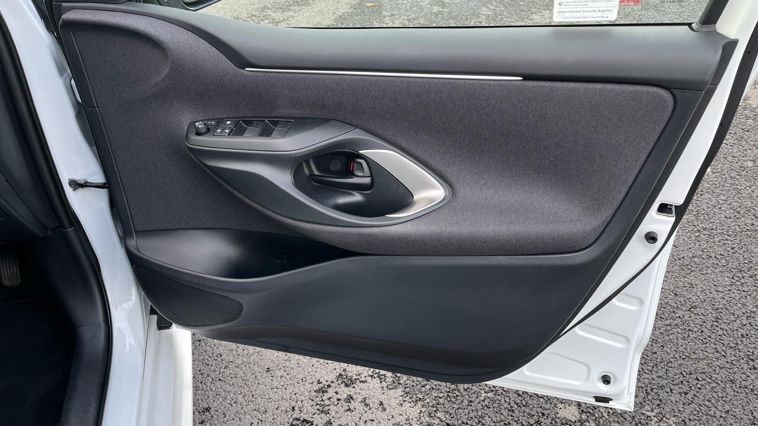 Used Mazda Mazda2 HYBRID 2023 for sale - 76781981: Photo 27