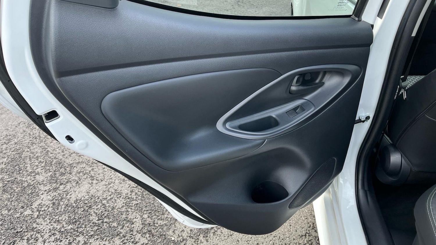 Used Mazda Mazda2 HYBRID 2023 for sale - 76781981: Photo 33