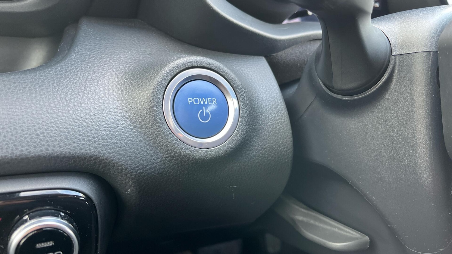 Used Mazda Mazda2 HYBRID 2023 for sale - 76781981: Photo 40