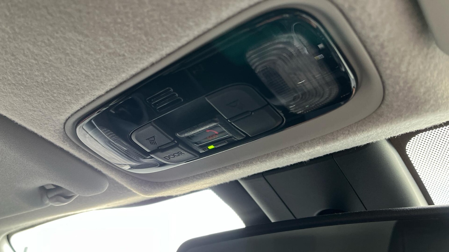 Used Mazda Mazda2 HYBRID 2023 for sale - 76781981: Photo 41