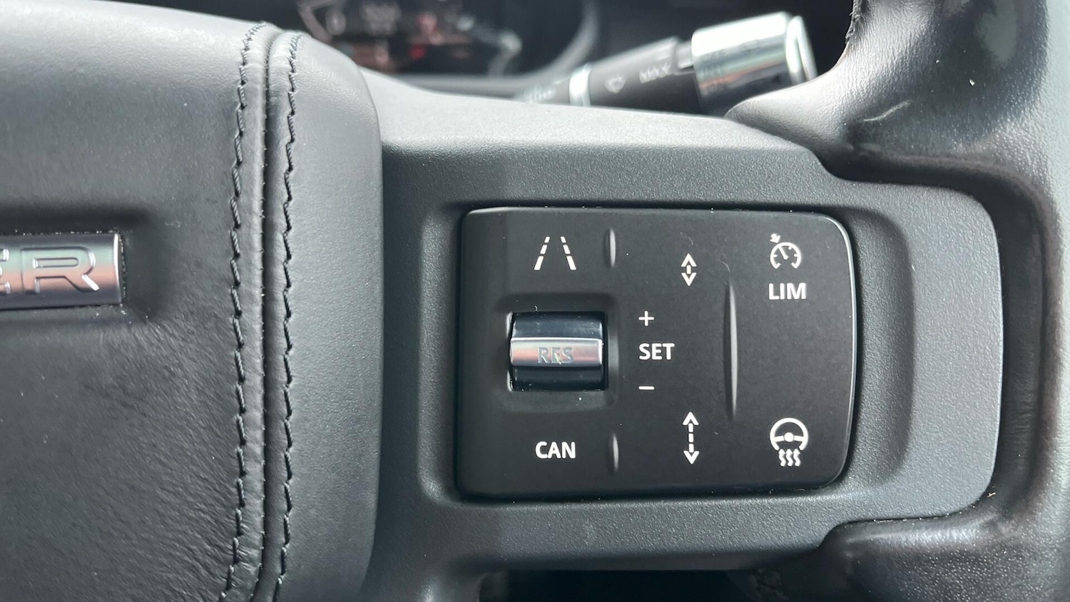 Used Land Rover Defender 110 2020 for sale - 77511212: Photo 18