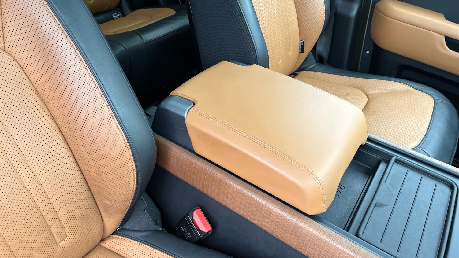 Used Land Rover Defender 110 2020 for sale - 77511212: Photo 19