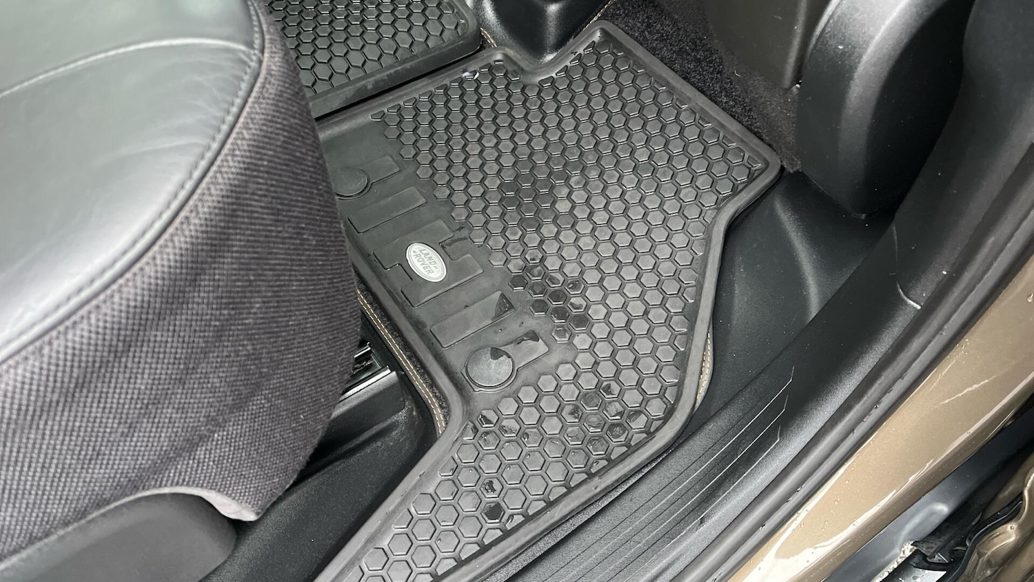 Used Land Rover Defender 110 2020 for sale - 77511212: Photo 26