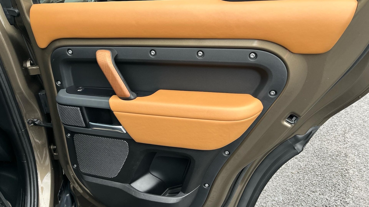 Used Land Rover Defender 110 2020 for sale - 77511212: Photo 28