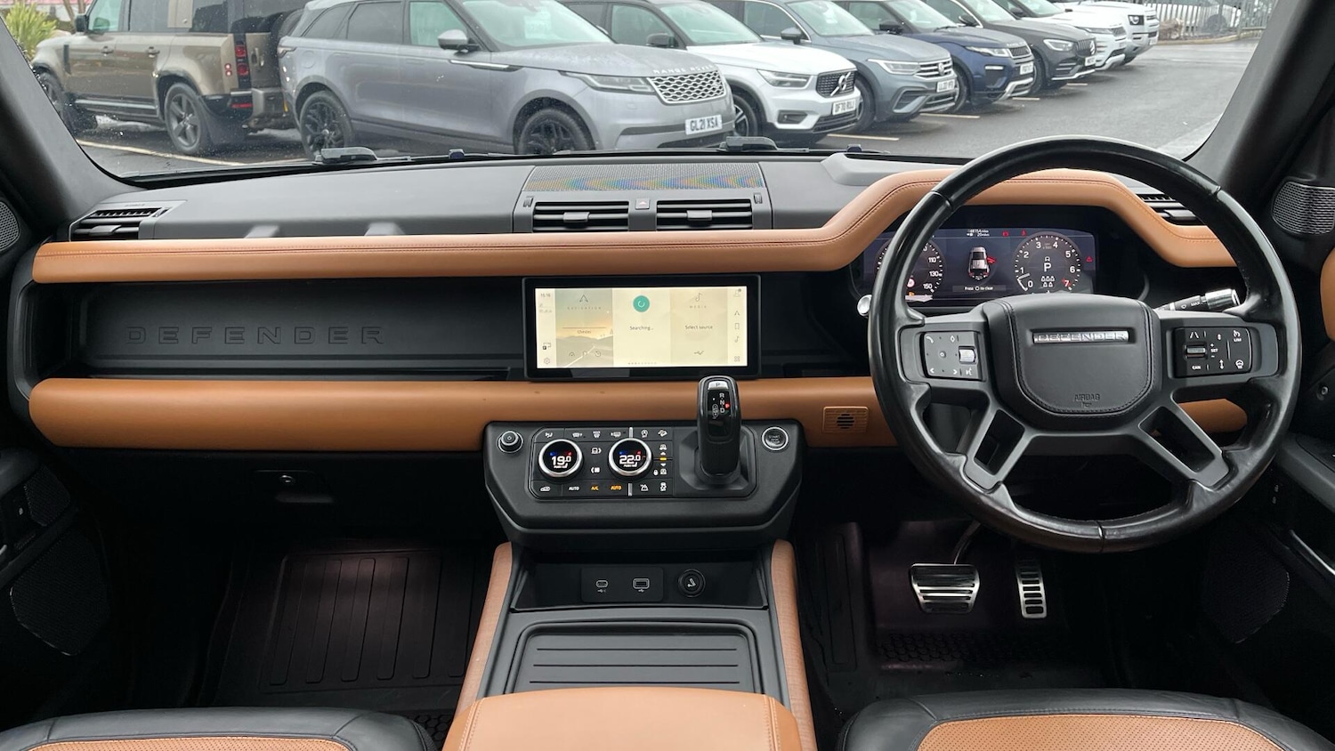 Used Land Rover Defender 110 2020 for sale - 77511212: Photo 4