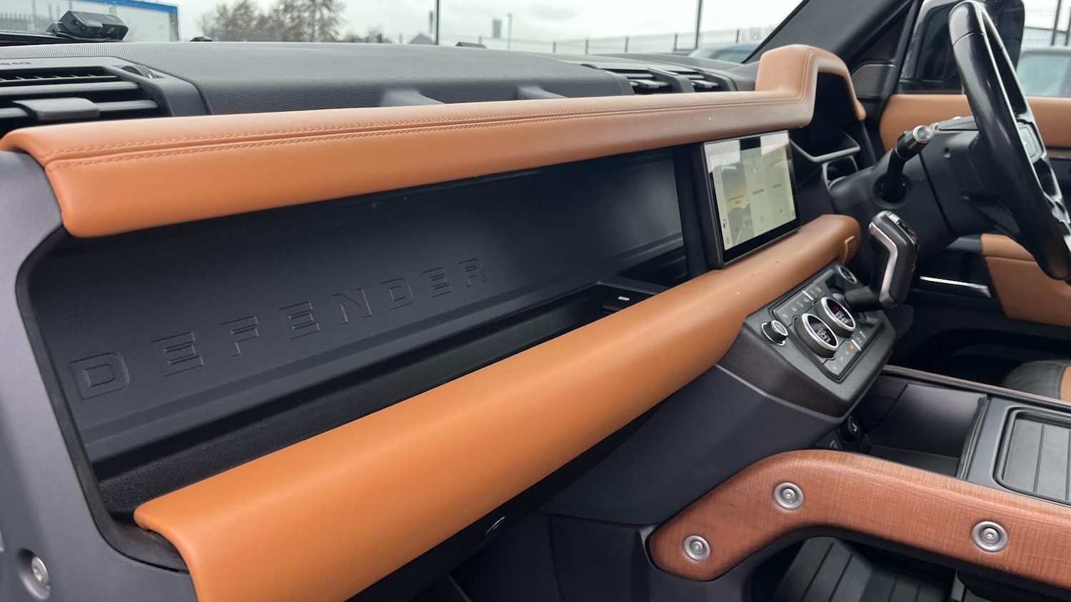 Used Land Rover Defender 110 2020 for sale - 77511212: Photo 41