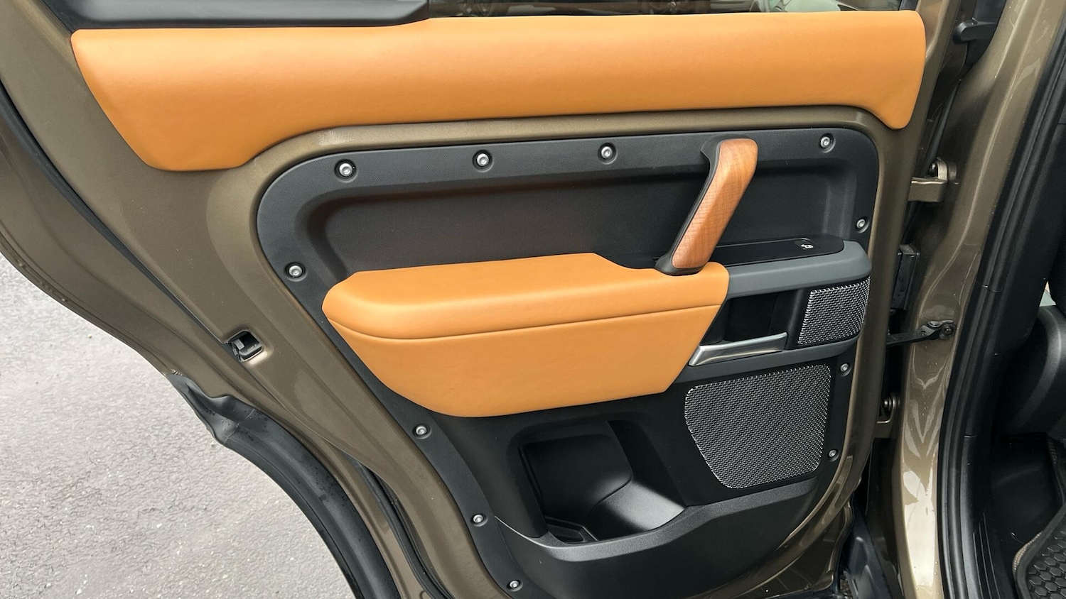 Used Land Rover Defender 110 2020 for sale - 77511212: Photo 45