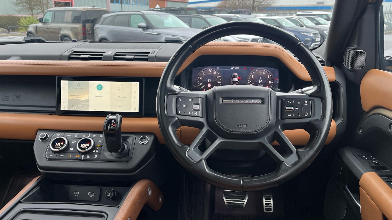 Used Land Rover Defender 110 2020 for sale - 77511212: Photo 5